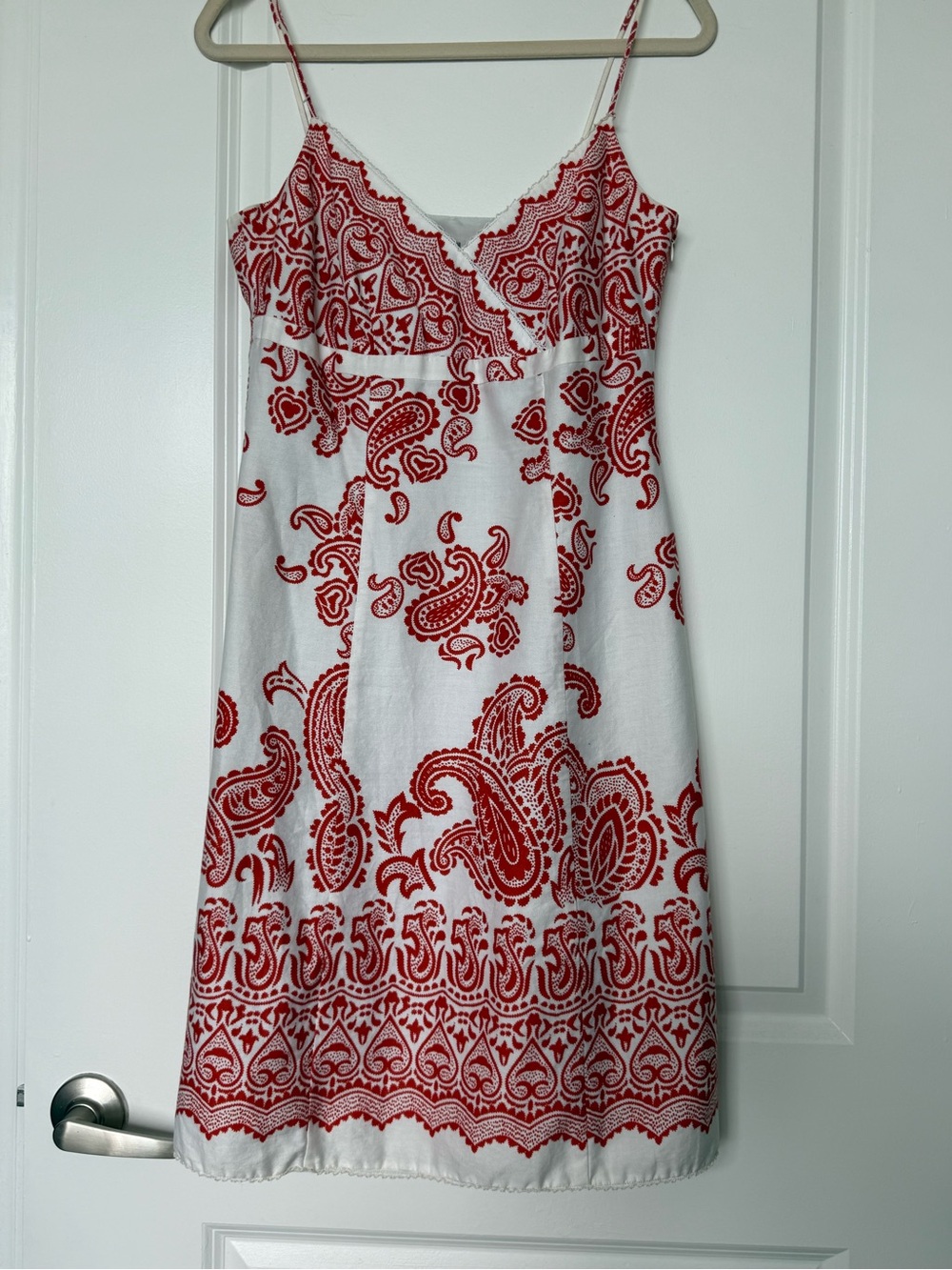 Ann Taylor Petites Cotton Paisley Sundress Red White Sz 6P V-Neck Cami Mini